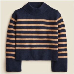 J Crew Wool Alpaca Chunky Crewneck Sweater in Supersoft Yarn Medium
